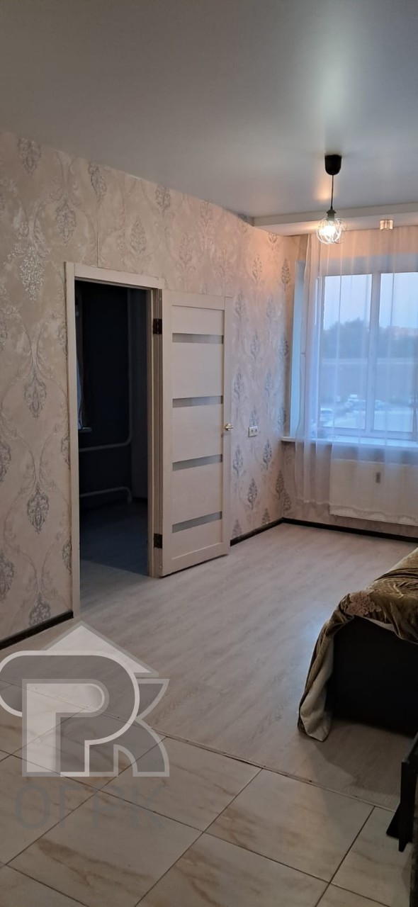 Купить 1-комнатную квартиру, №386408