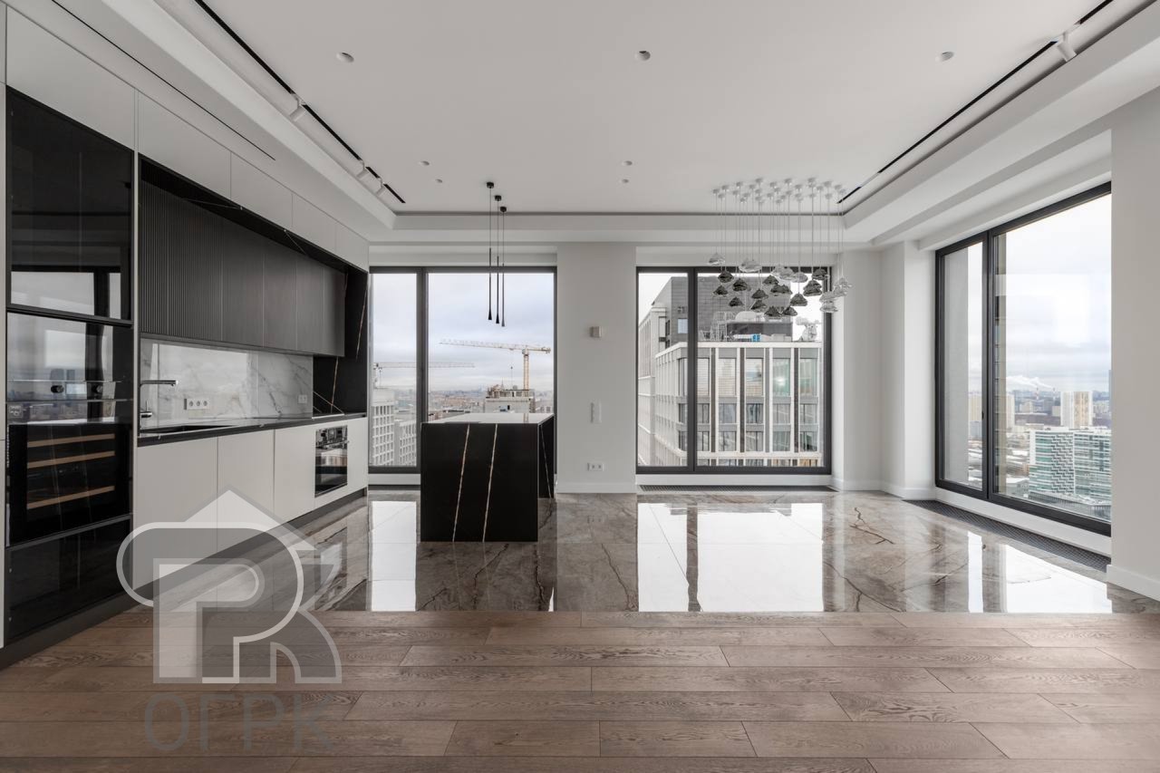 Купить 4-комнатную квартиру, №388121