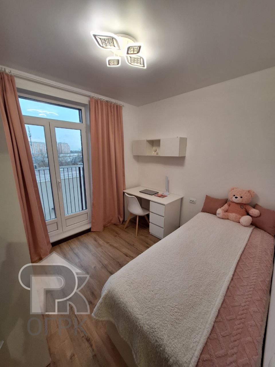 Купить 3-комнатную квартиру, №388076