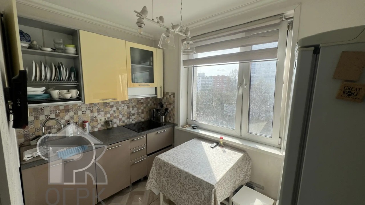 Купить 3-комнатную квартиру, №389300