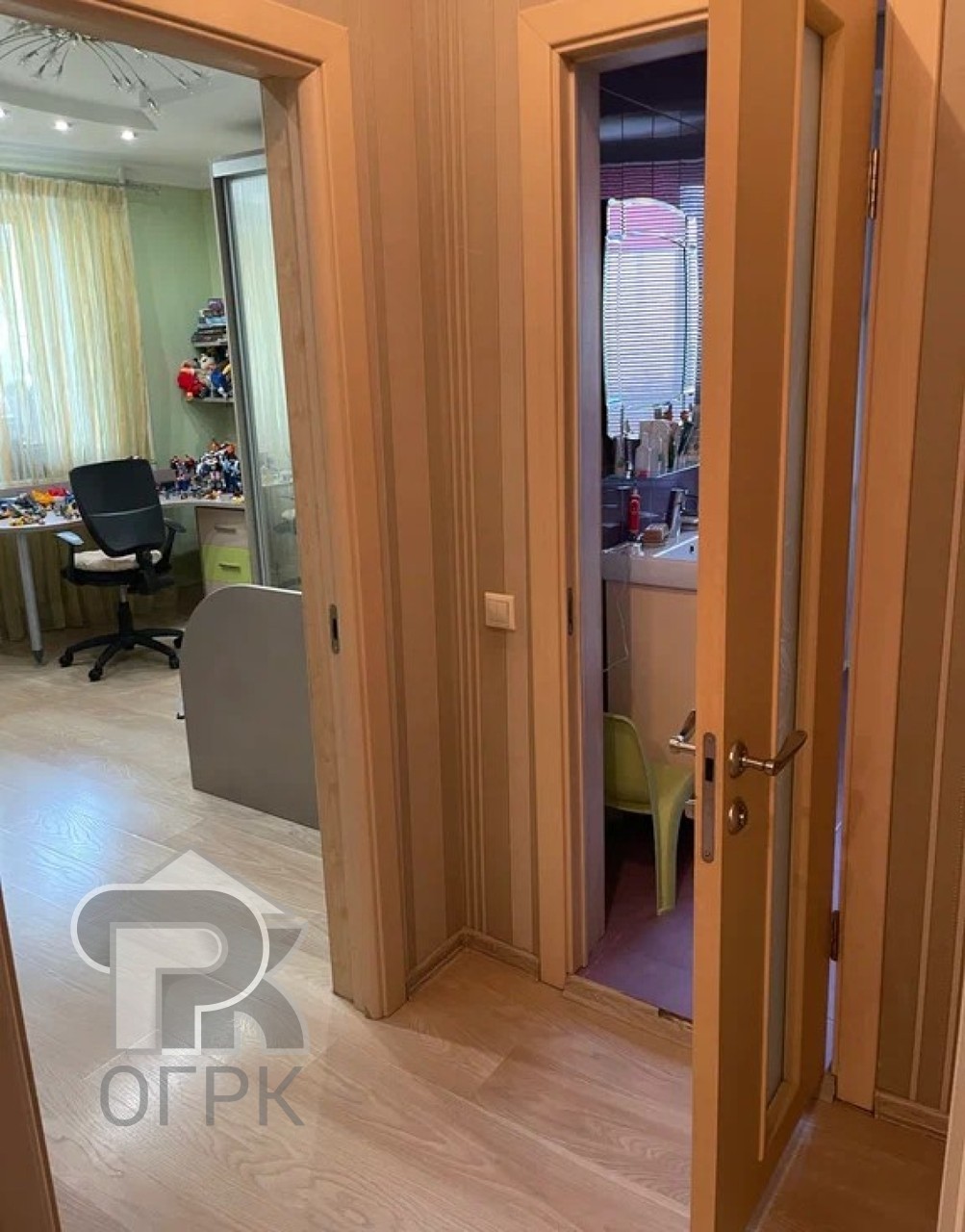 Купить 2-комнатную квартиру, №390460