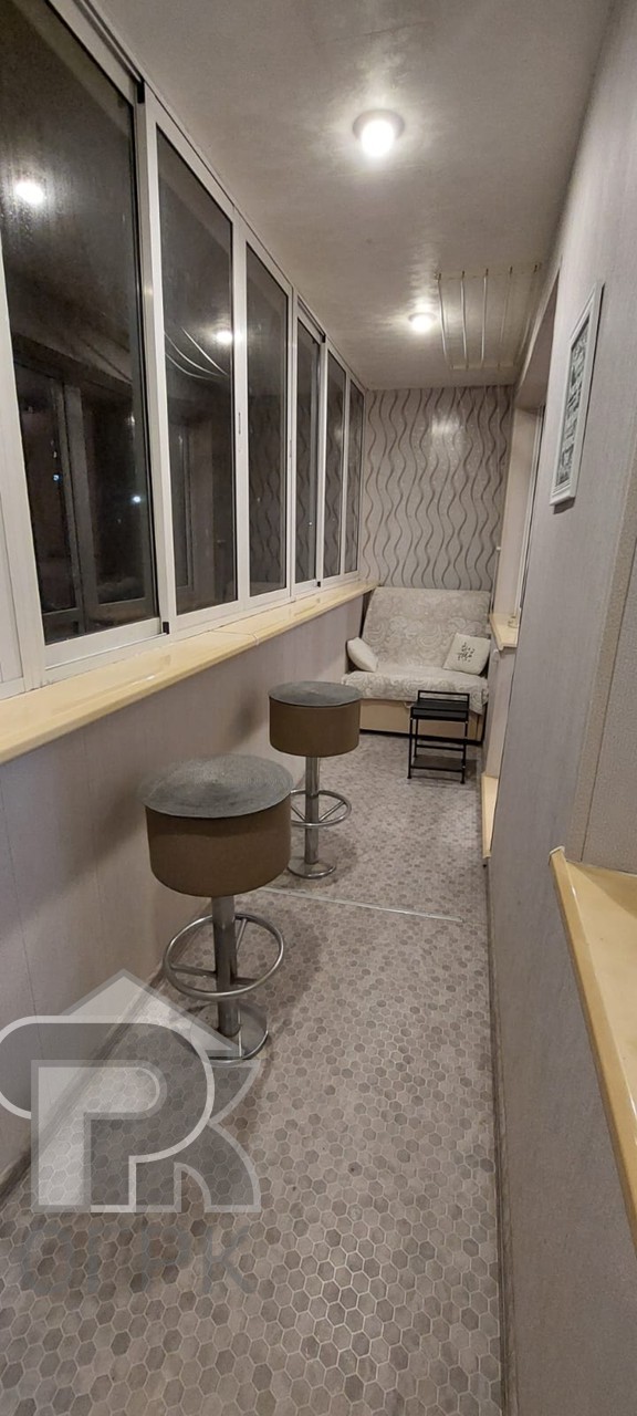 Купить 3-комнатную квартиру, №387516