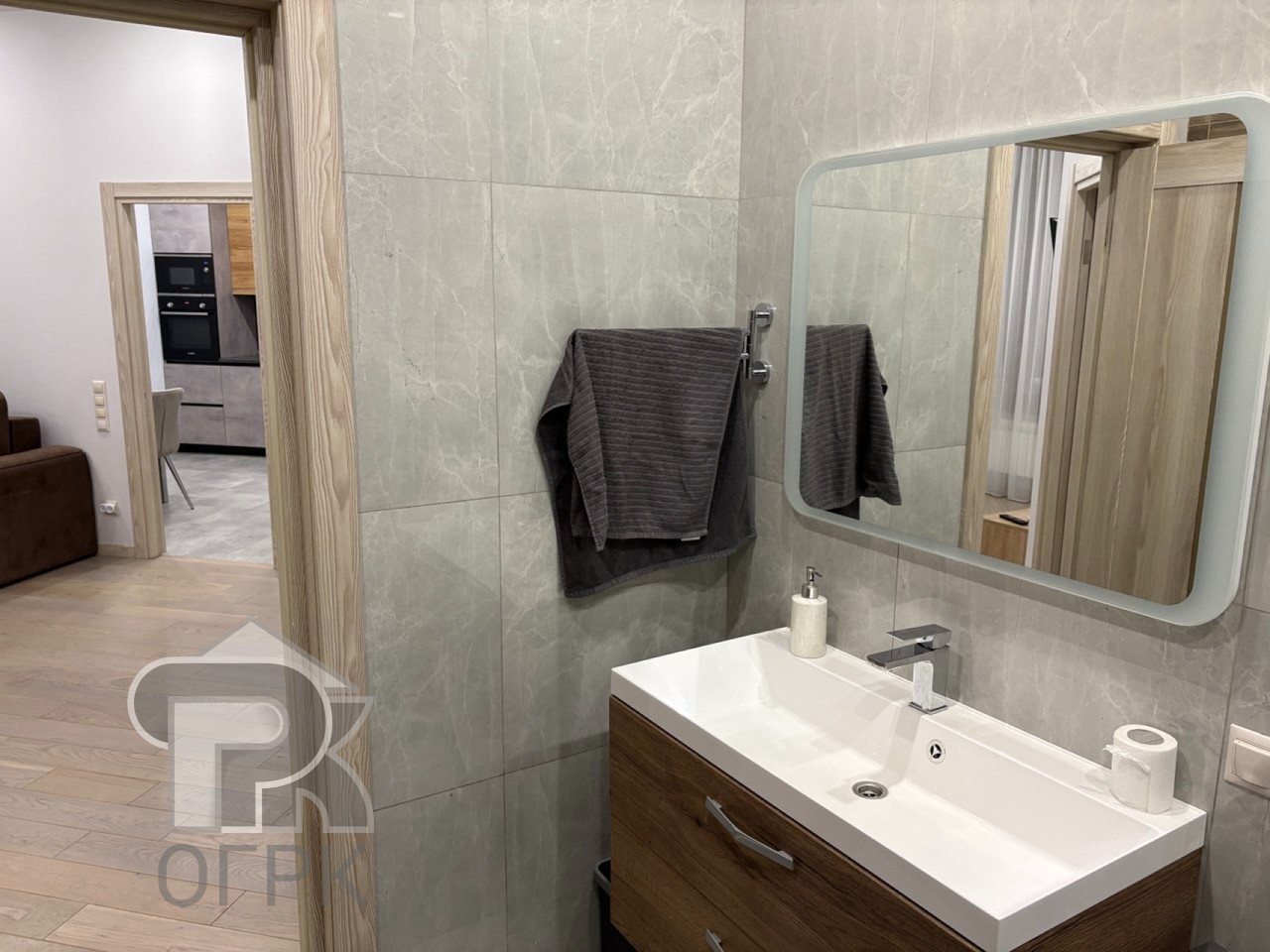 Купить 2-комнатную квартиру, №388075