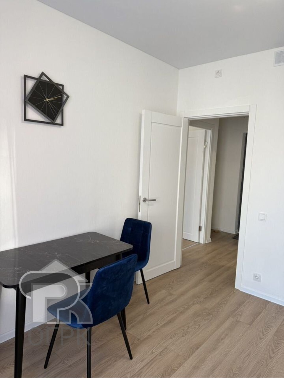 Купить 1-комнатную квартиру, №388070