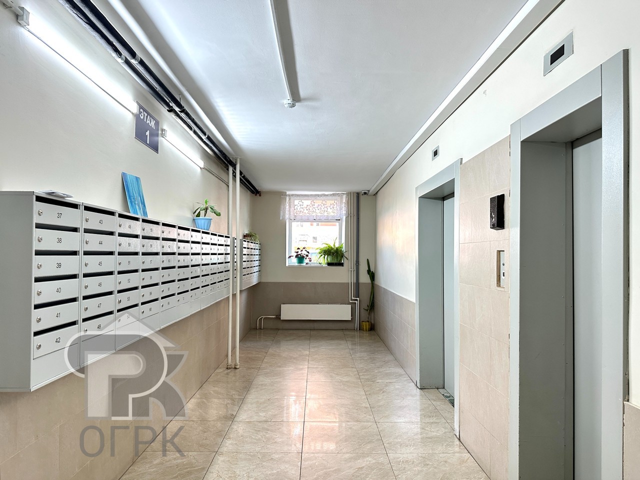 Купить 4-комнатную квартиру, №387992