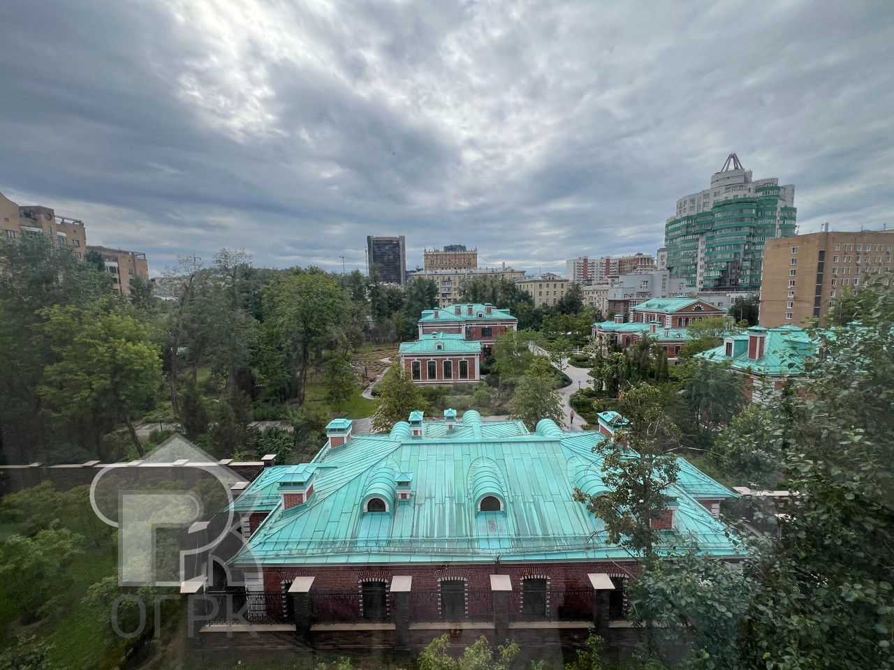 Купить 4-комнатную квартиру, №389226