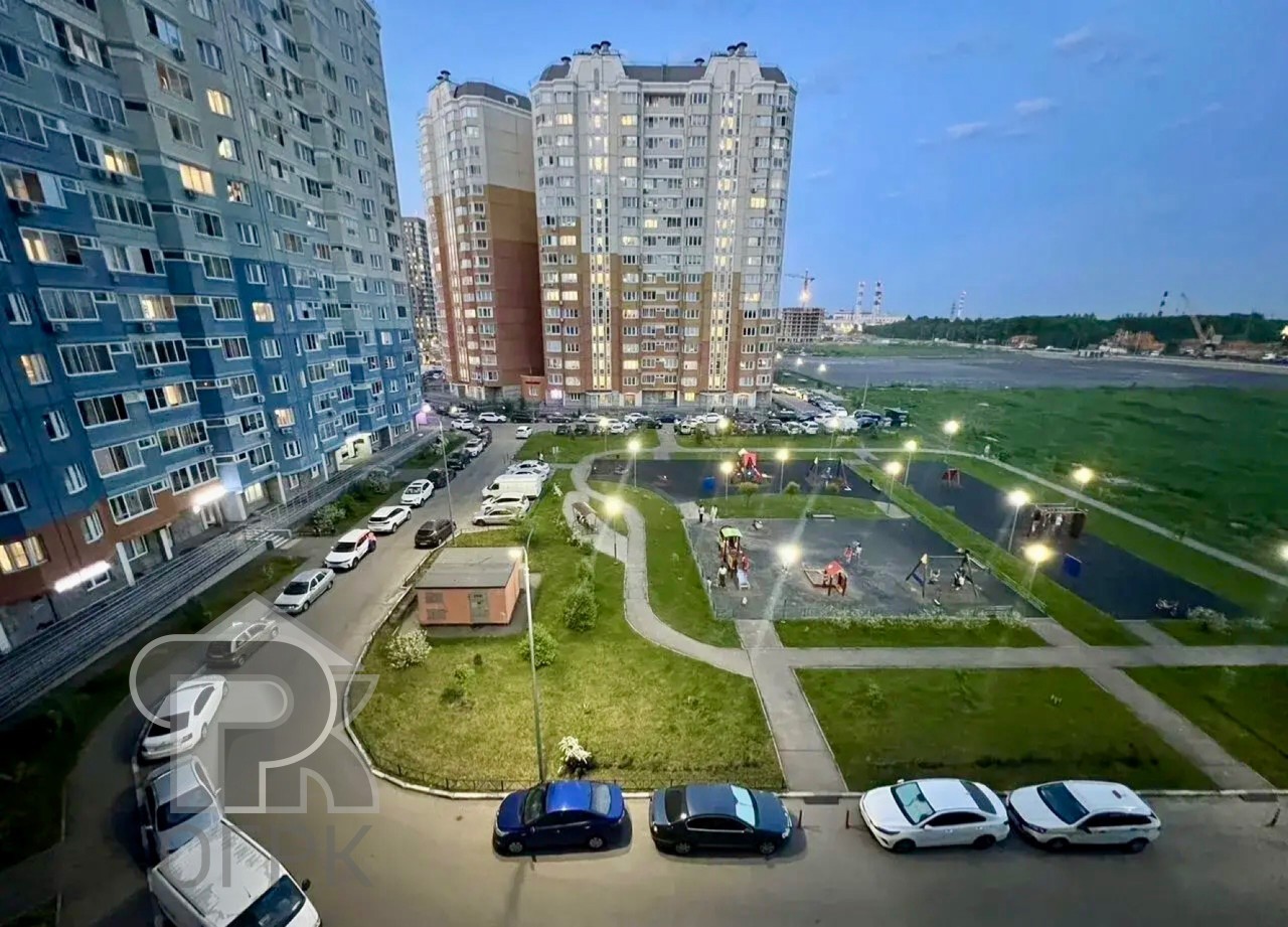 Купить 1-комнатную квартиру, №390629