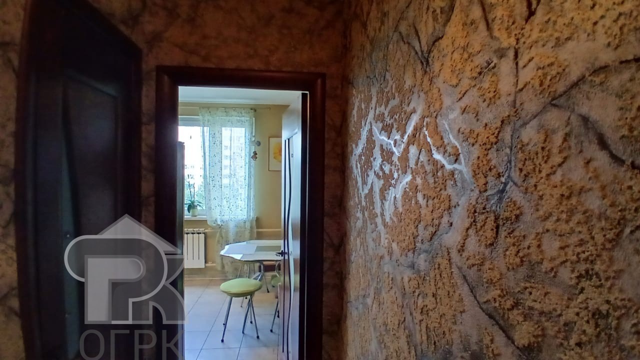 Купить 3-комнатную квартиру, №385768