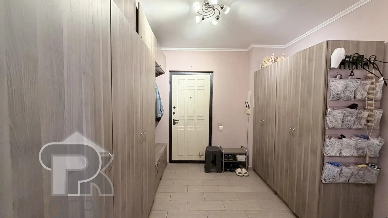 Купить 2-комнатную квартиру, №390652