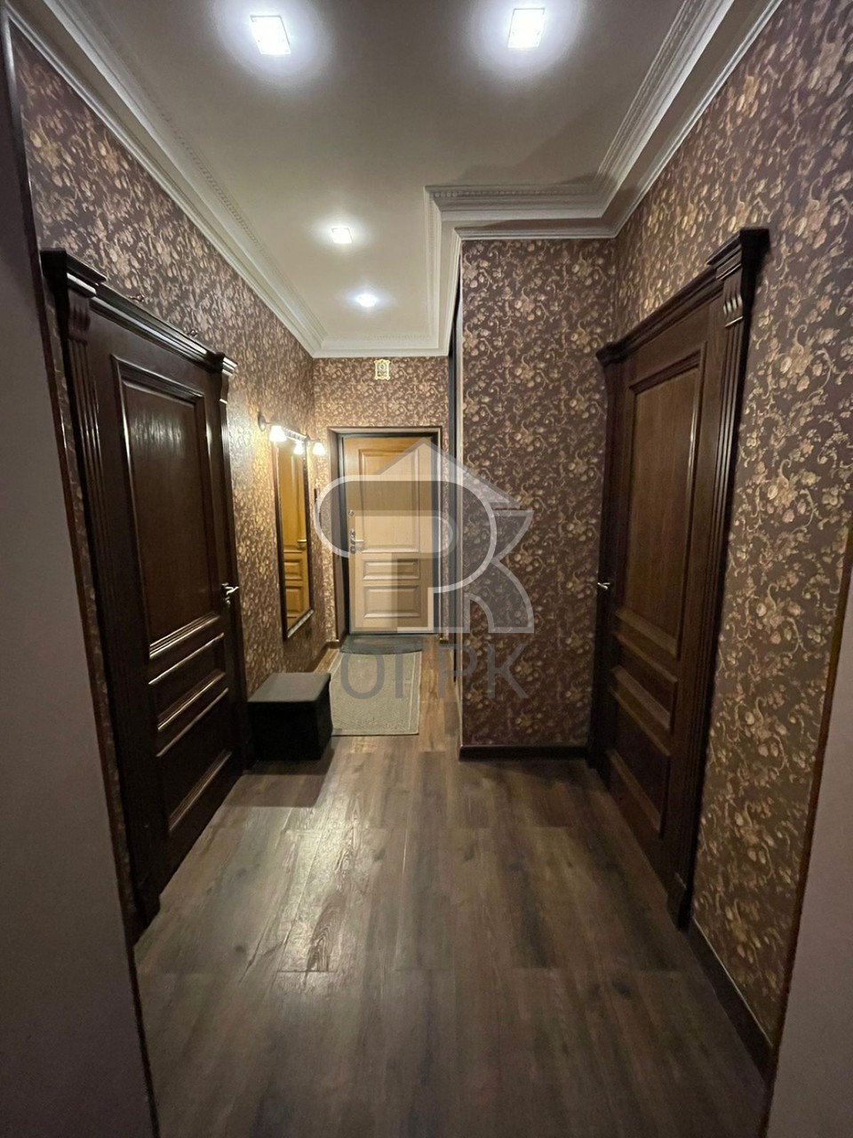 Купить 3-комнатную квартиру, №367989