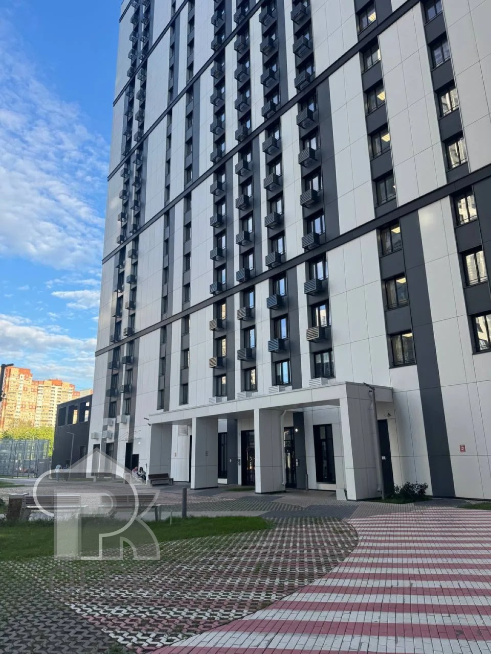 Купить 1-комнатную квартиру, №390601