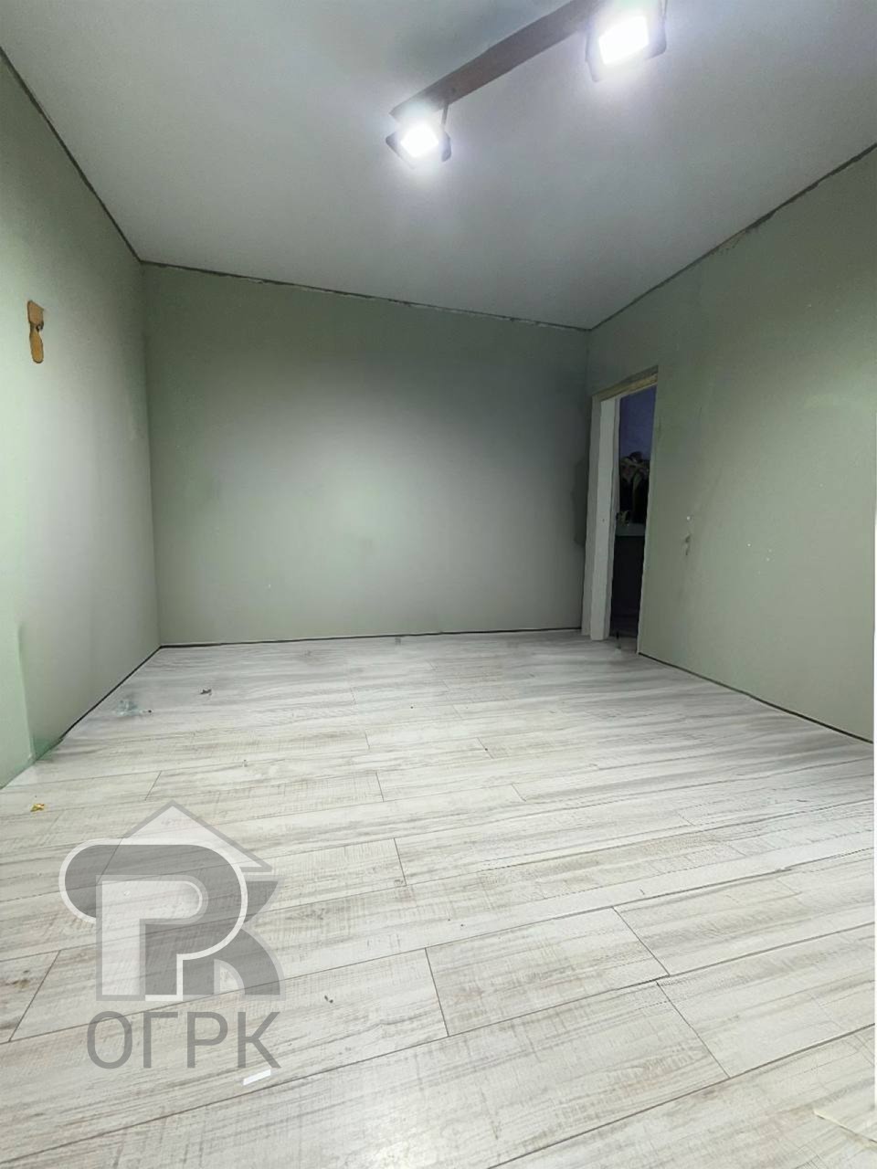 Купить 2-комнатную квартиру, №387947