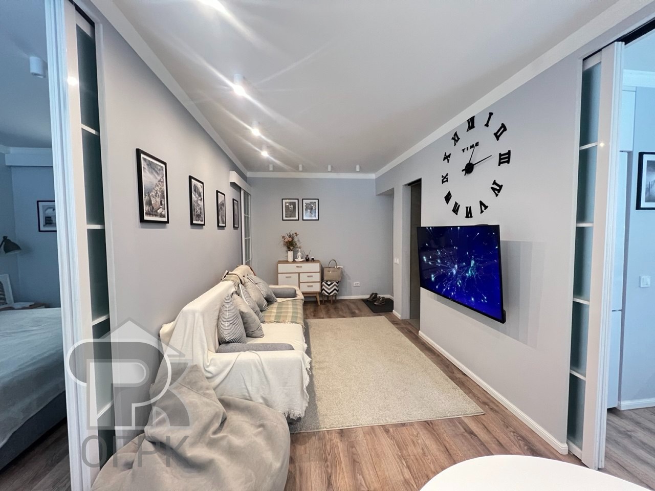 Купить 2-комнатную квартиру, №388557