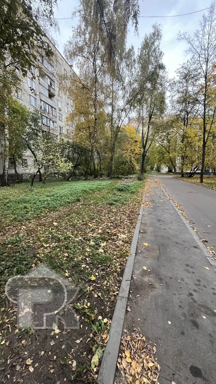 Купить 1-комнатную квартиру, №392396