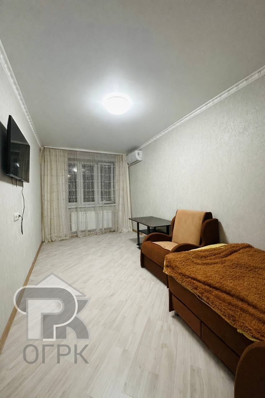 Купить 1-комнатную квартиру, №387976