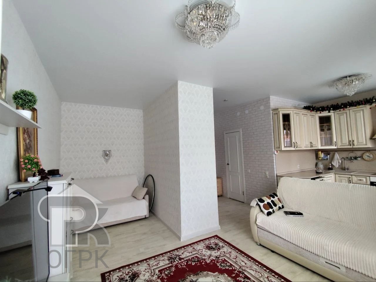 Купить 7-комнатную квартиру, №388192