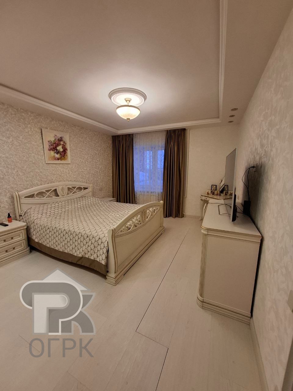 Купить 4-комнатную квартиру, №388079