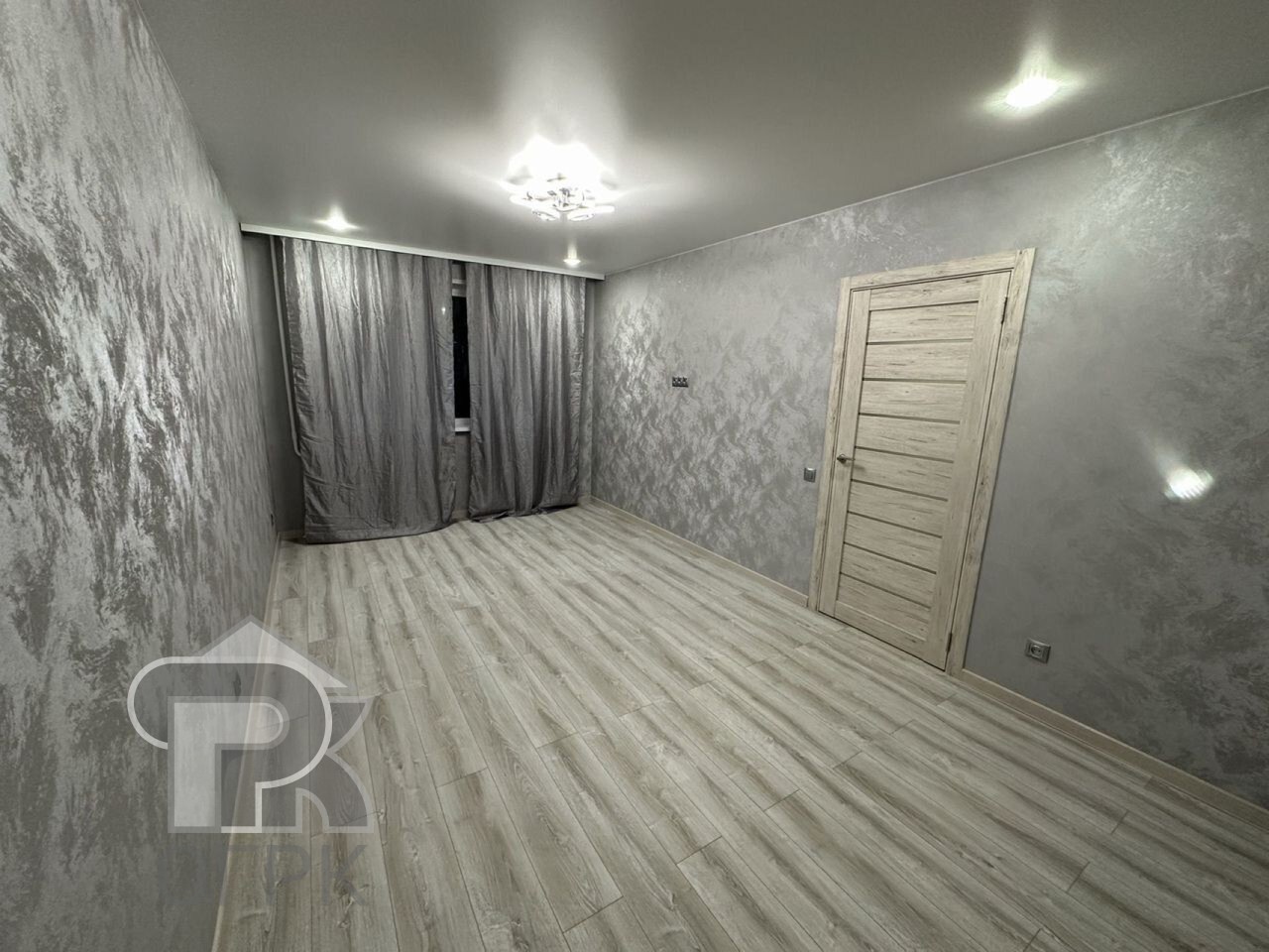 Купить 1-комнатную квартиру, №389282