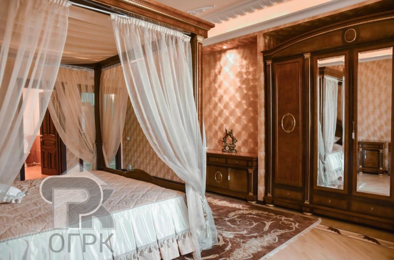 Купить 5-комнатную квартиру, №358898
