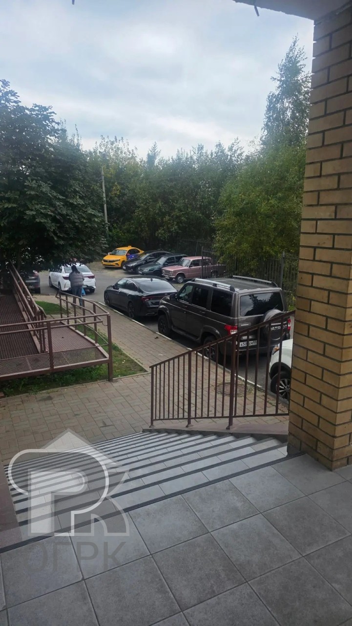 Купить 3-комнатную квартиру, №392092