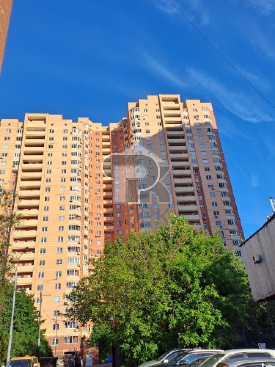 Купить 4-комнатную квартиру, №390492