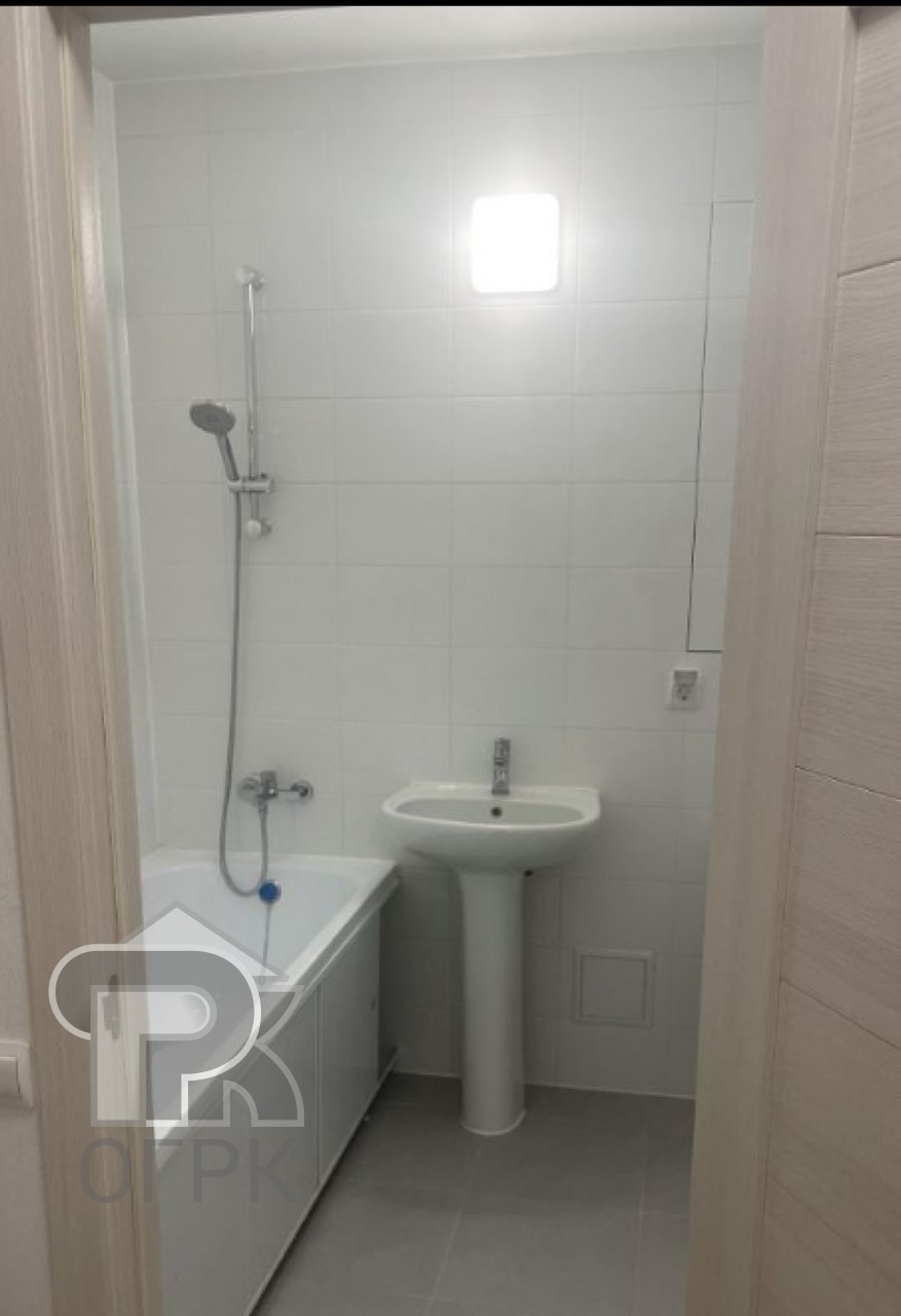 Купить 3-комнатную квартиру, №389274