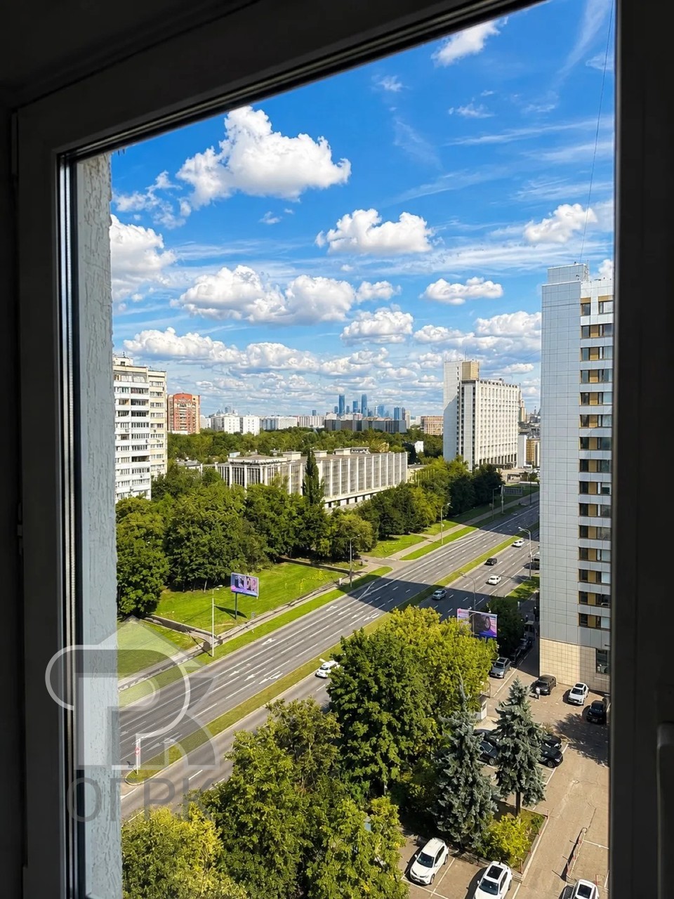 Купить 3-комнатную квартиру, №391448