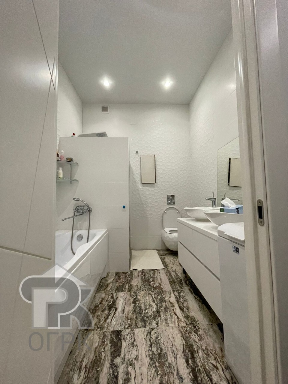 Купить 2-комнатную квартиру, №359390