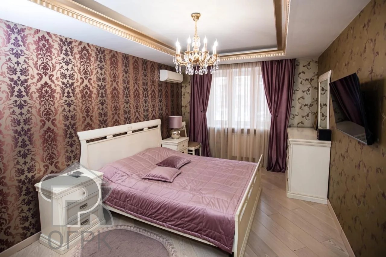 Купить 3-комнатную квартиру, №389253