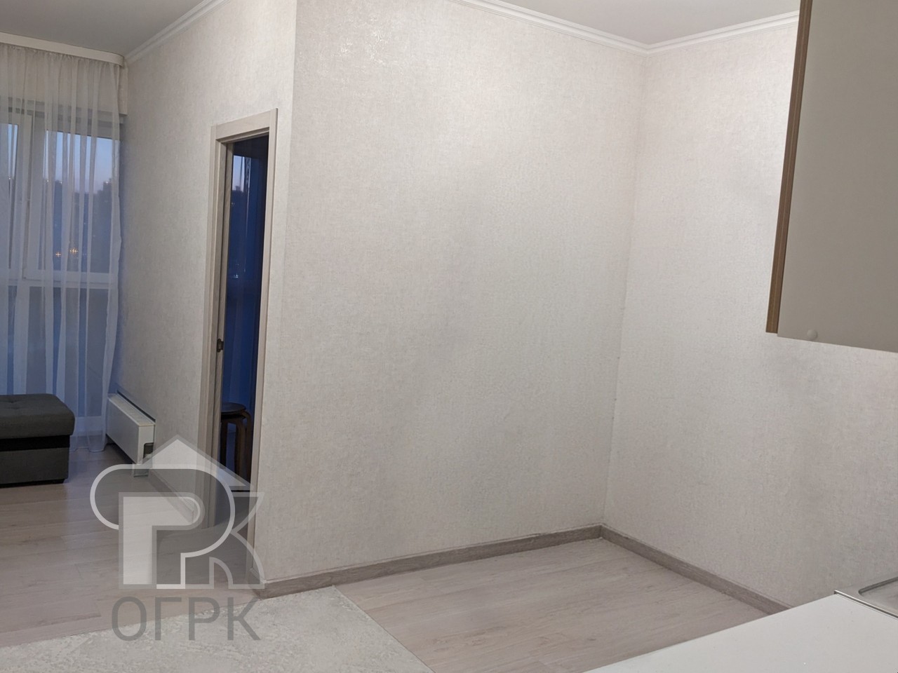 Купить 7-комнатную квартиру, №389179