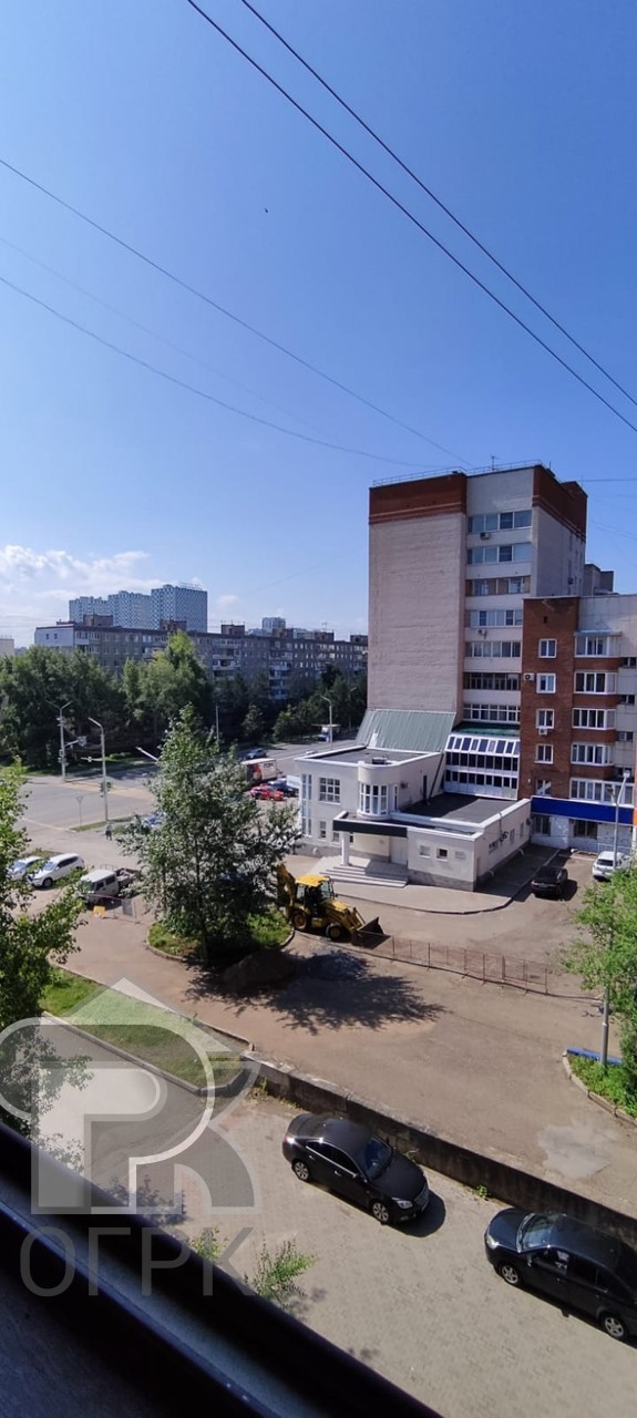 Купить 5-комнатную квартиру, №381854