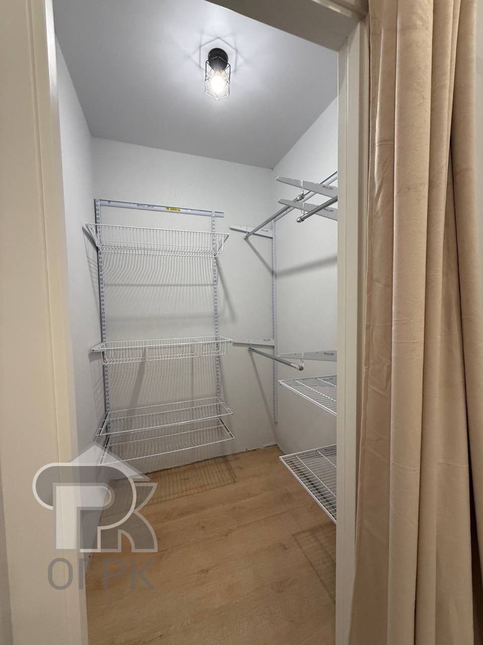 Купить 1-комнатную квартиру, №388515