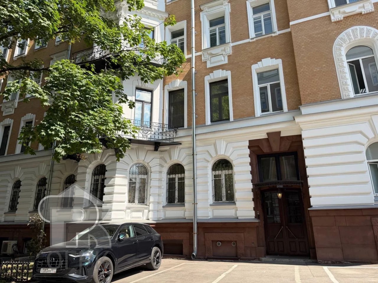 Купить 7-комнатную квартиру, №391349