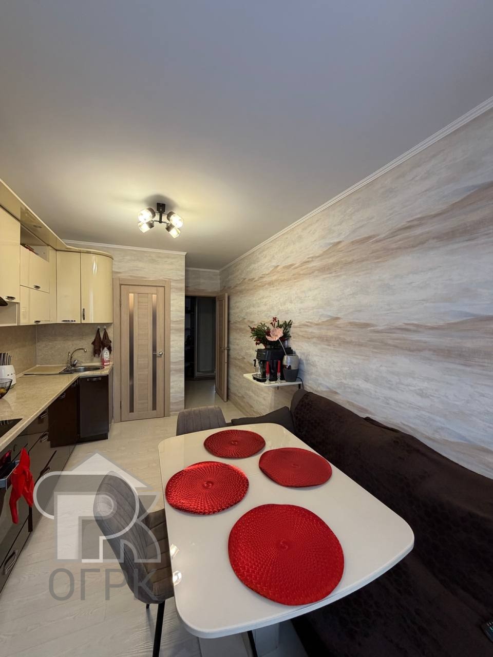 Купить 2-комнатную квартиру, №388319