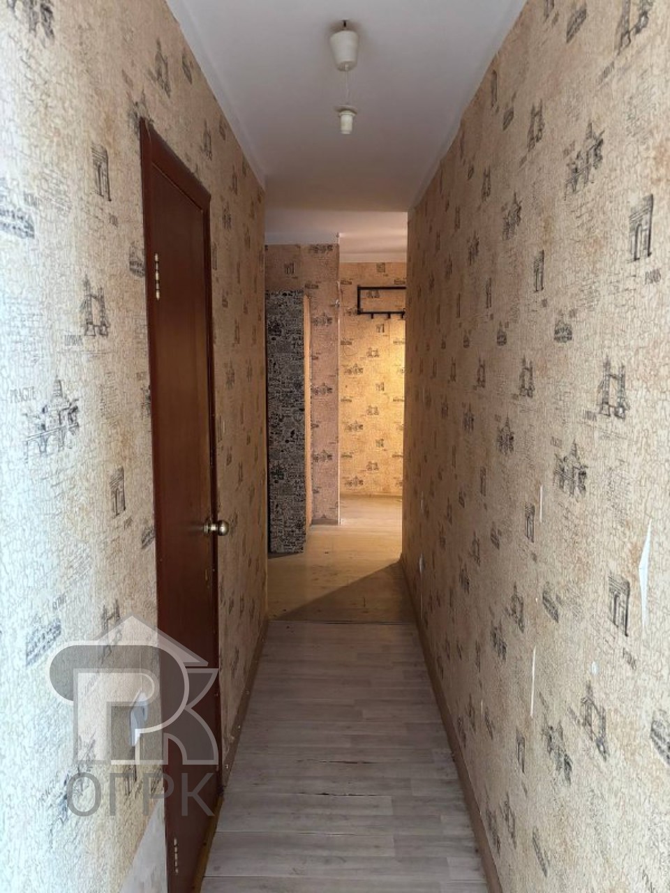 Купить 4-комнатную квартиру, №388511