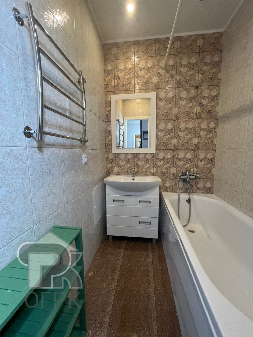 Купить 7-комнатную квартиру, №386900