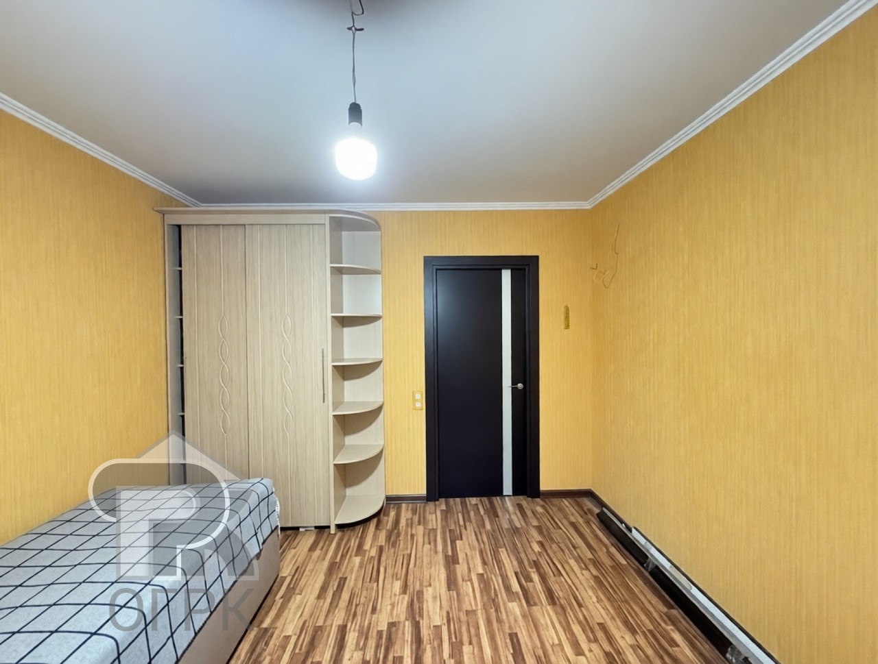 Купить 1-комнатную квартиру, №386396