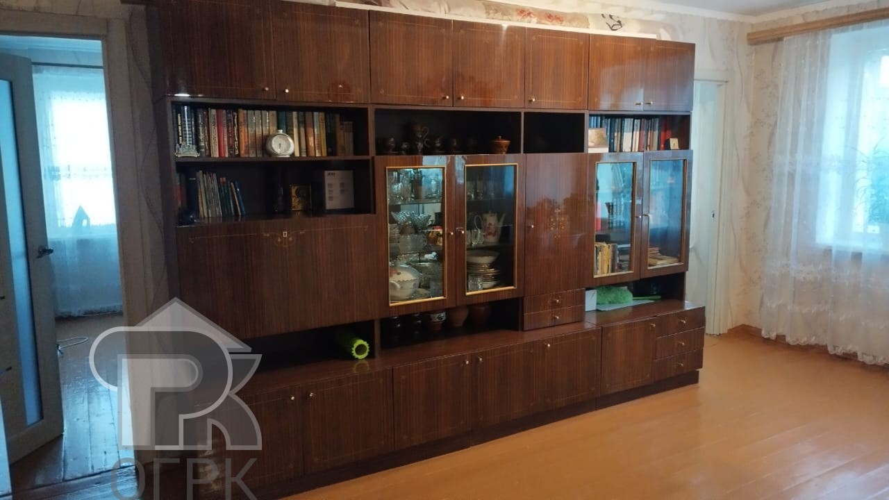 Купить 4-комнатную квартиру, №386745