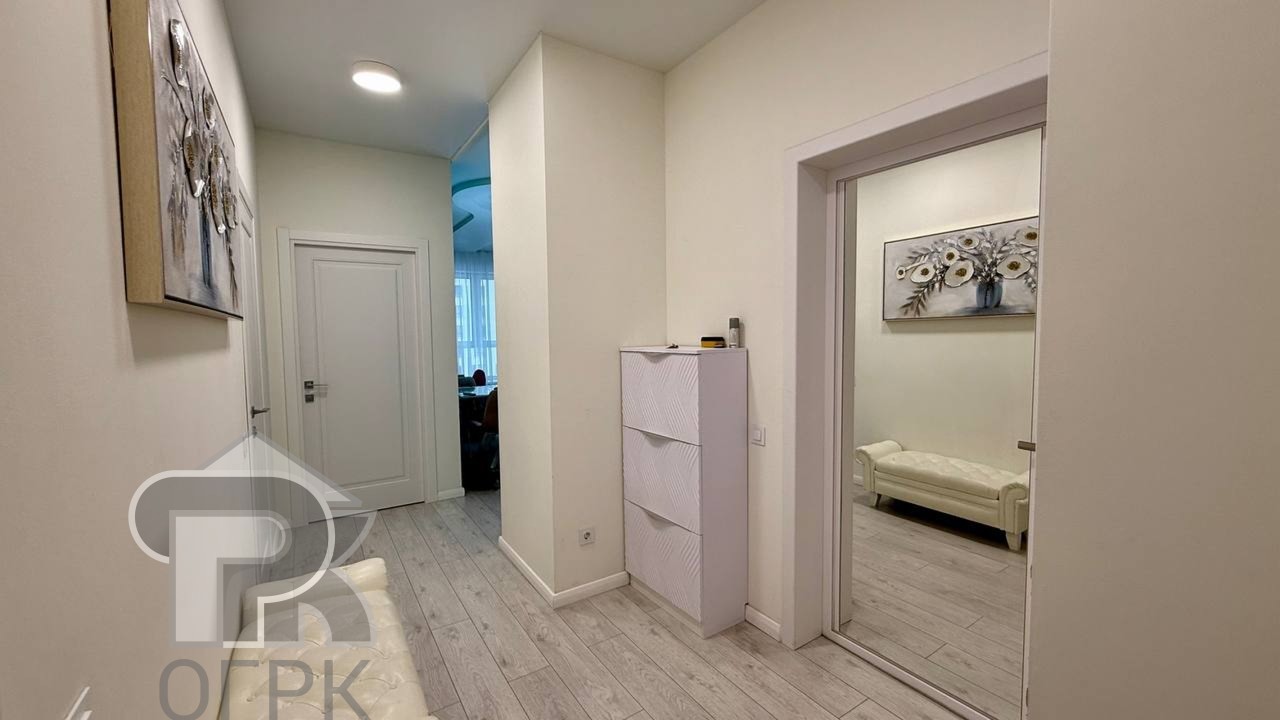 Купить 3-комнатную квартиру, №388012