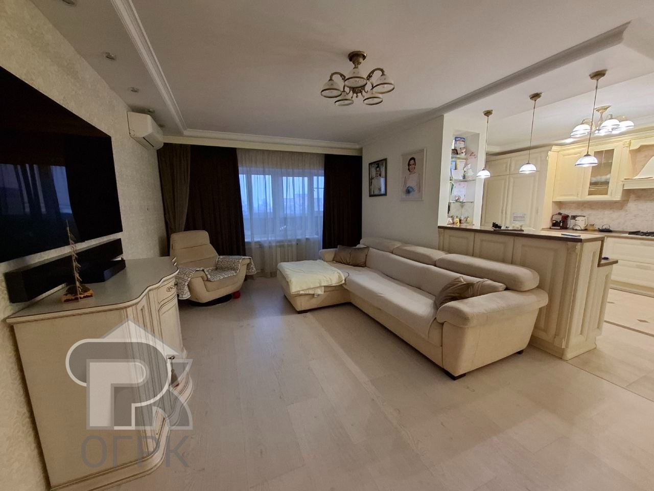 Купить 4-комнатную квартиру, №388079