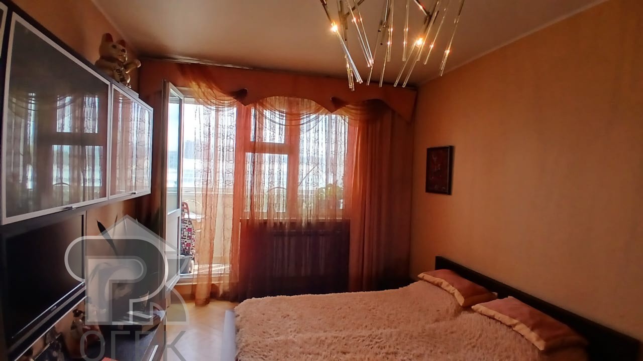 Купить 3-комнатную квартиру, №385768
