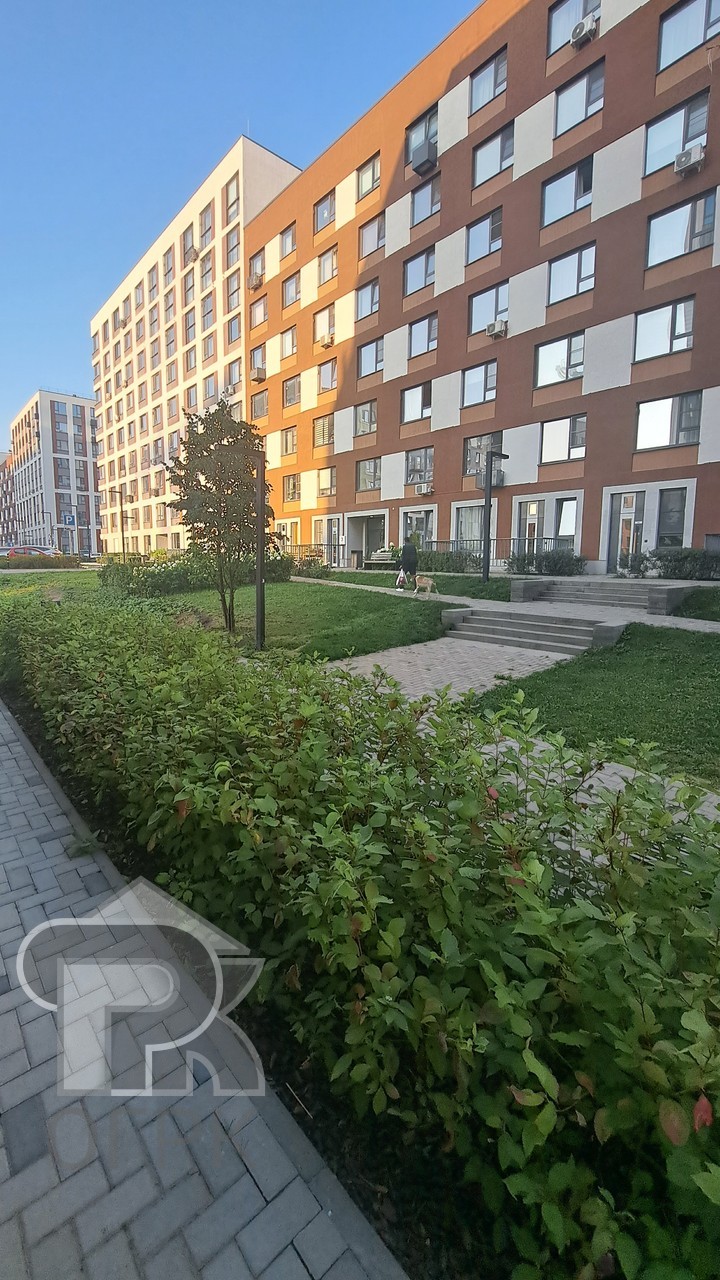 Купить 1-комнатную квартиру, №370727