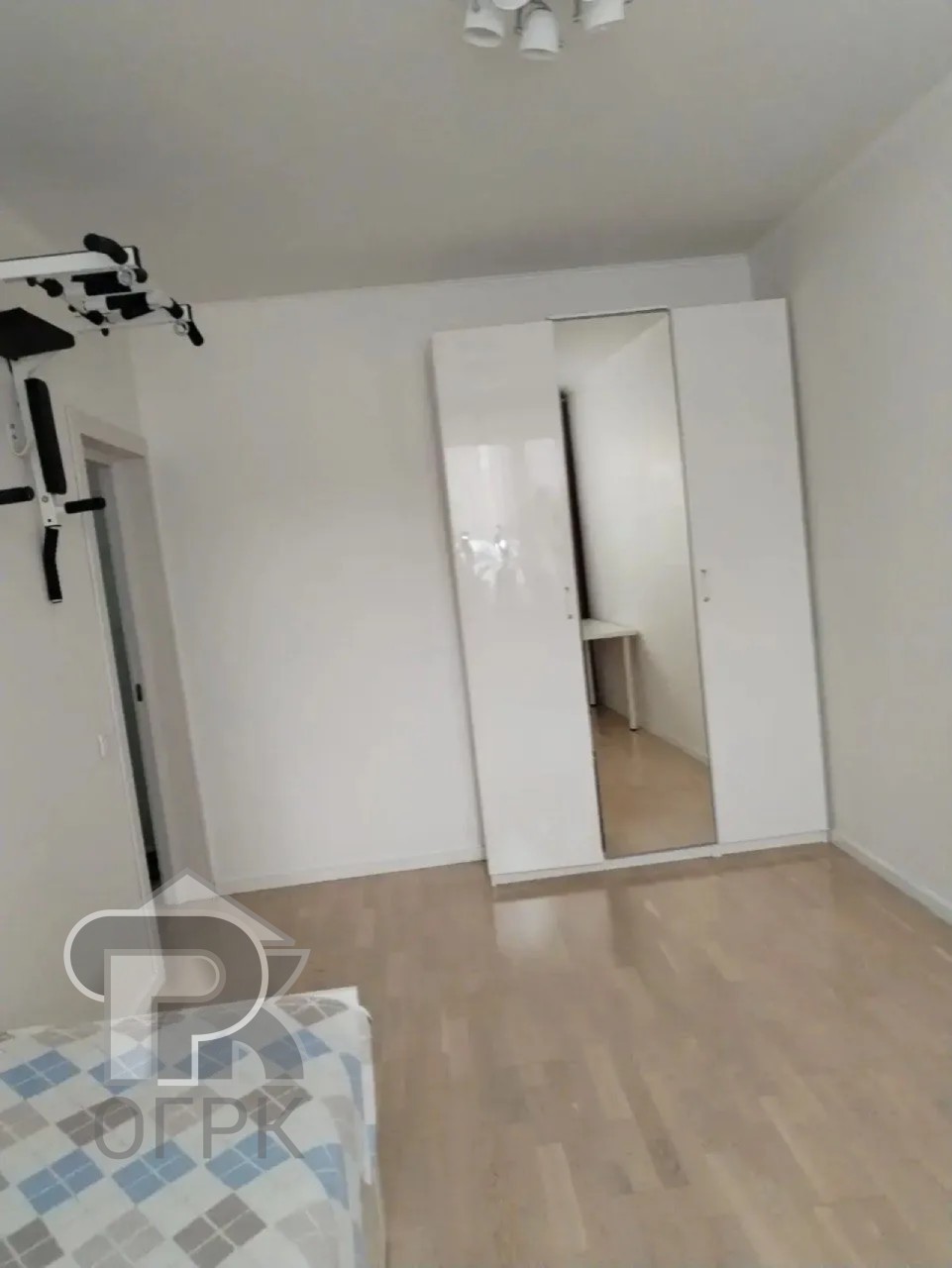 Купить 3-комнатную квартиру, №389007