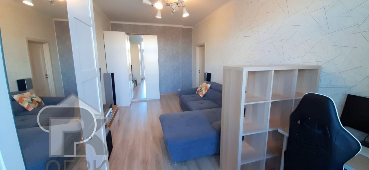 Купить 3-комнатную квартиру, №373695