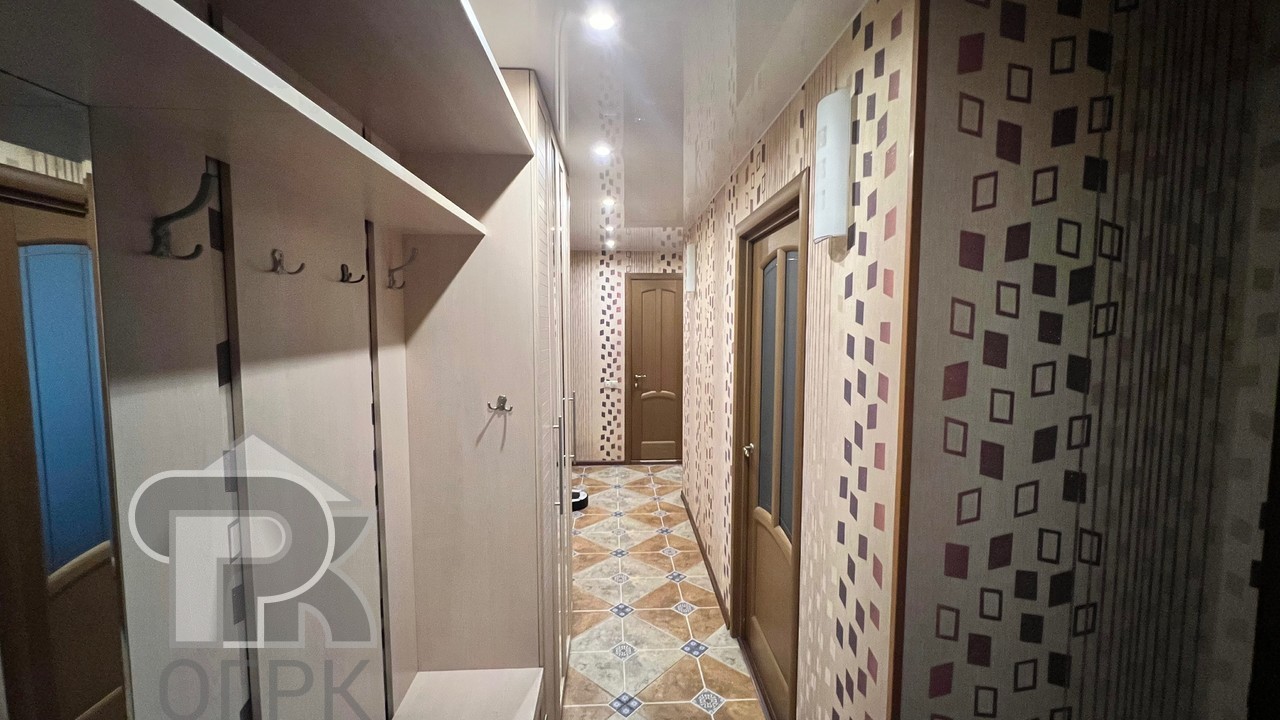 Купить 3-комнатную квартиру, №385484