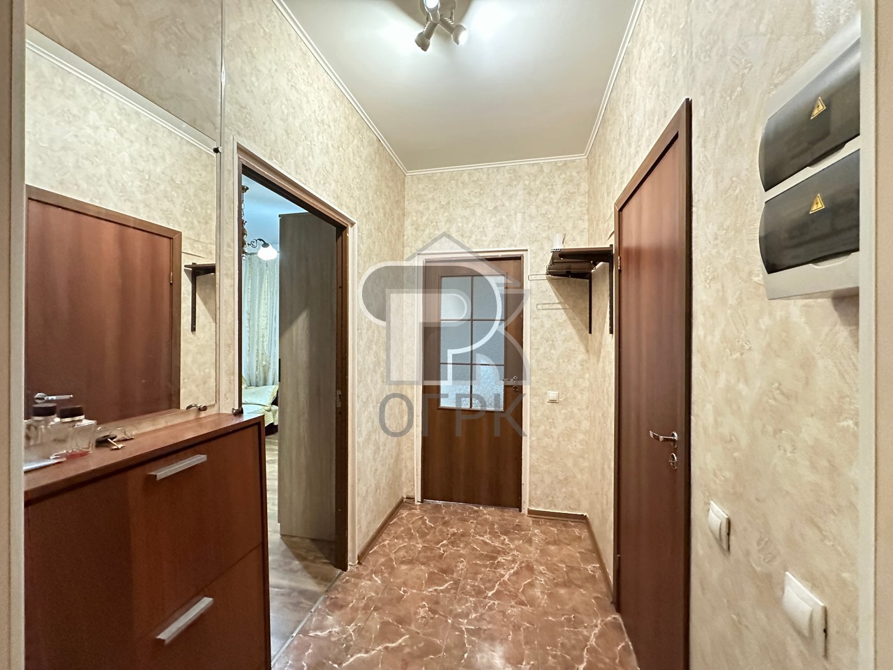 Купить 1-комнатную квартиру, №387926