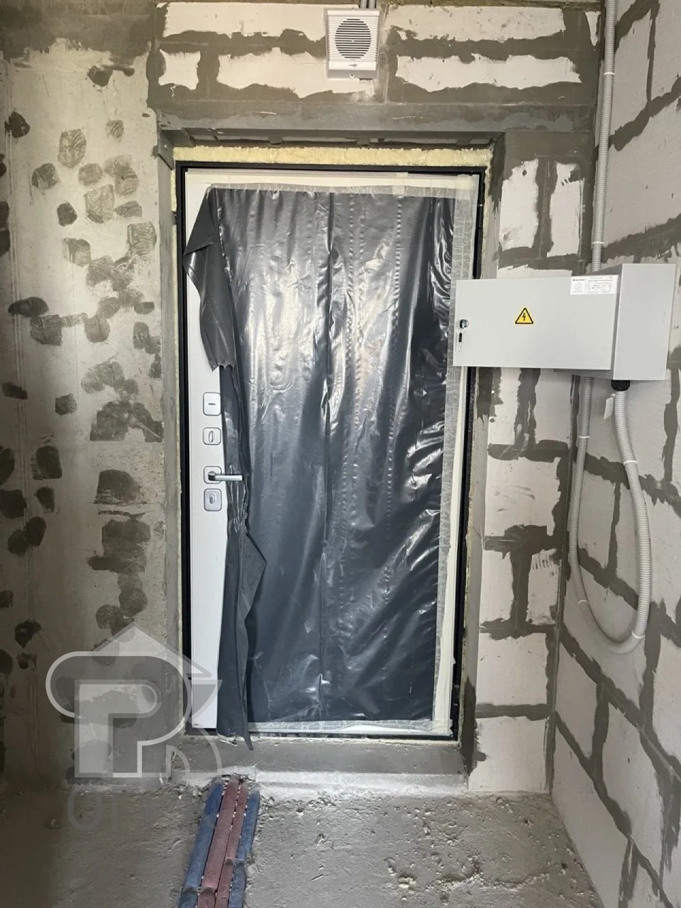 Купить 2-комнатную квартиру, №390505