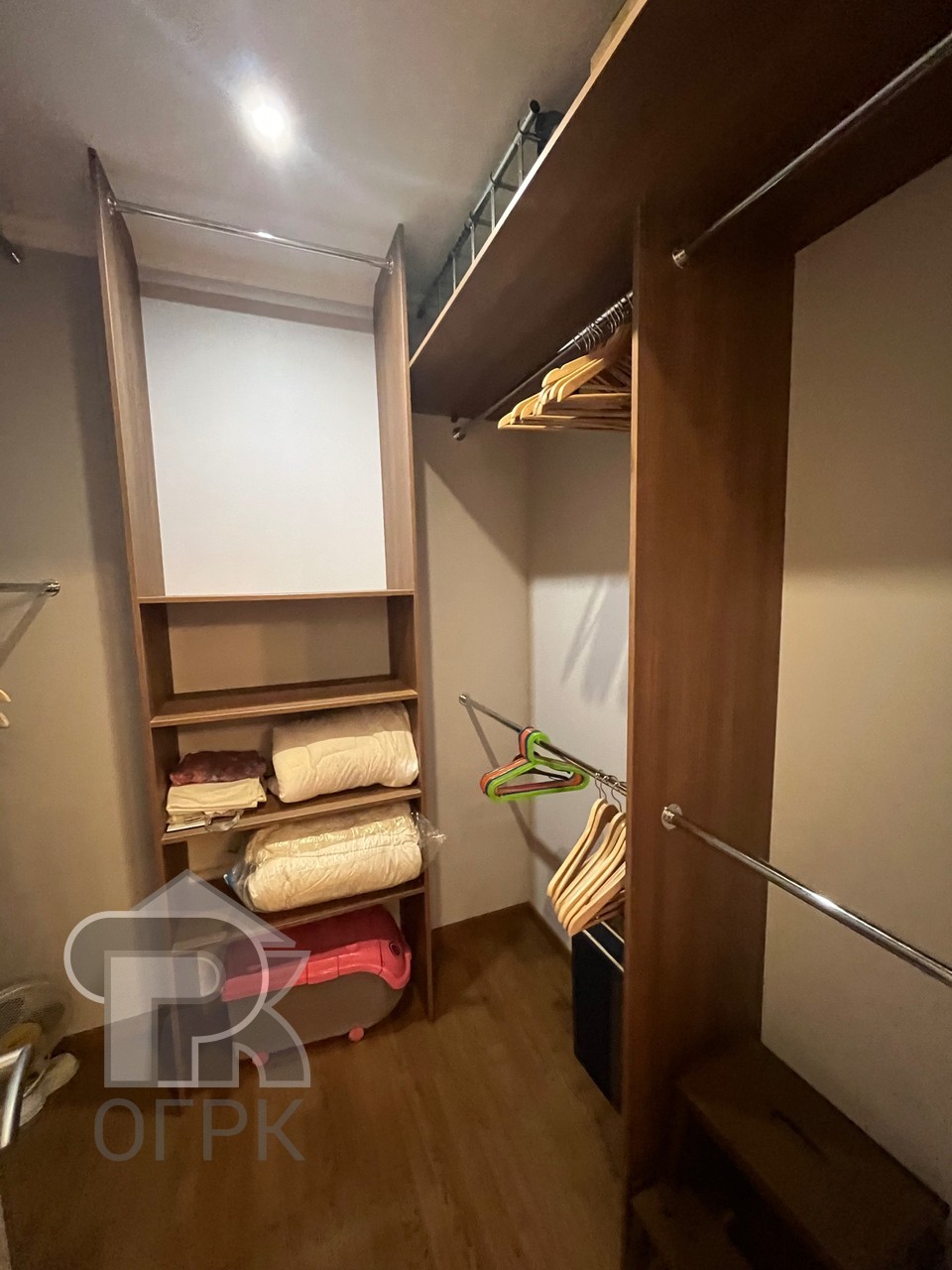 Купить 4-комнатную квартиру, №387402