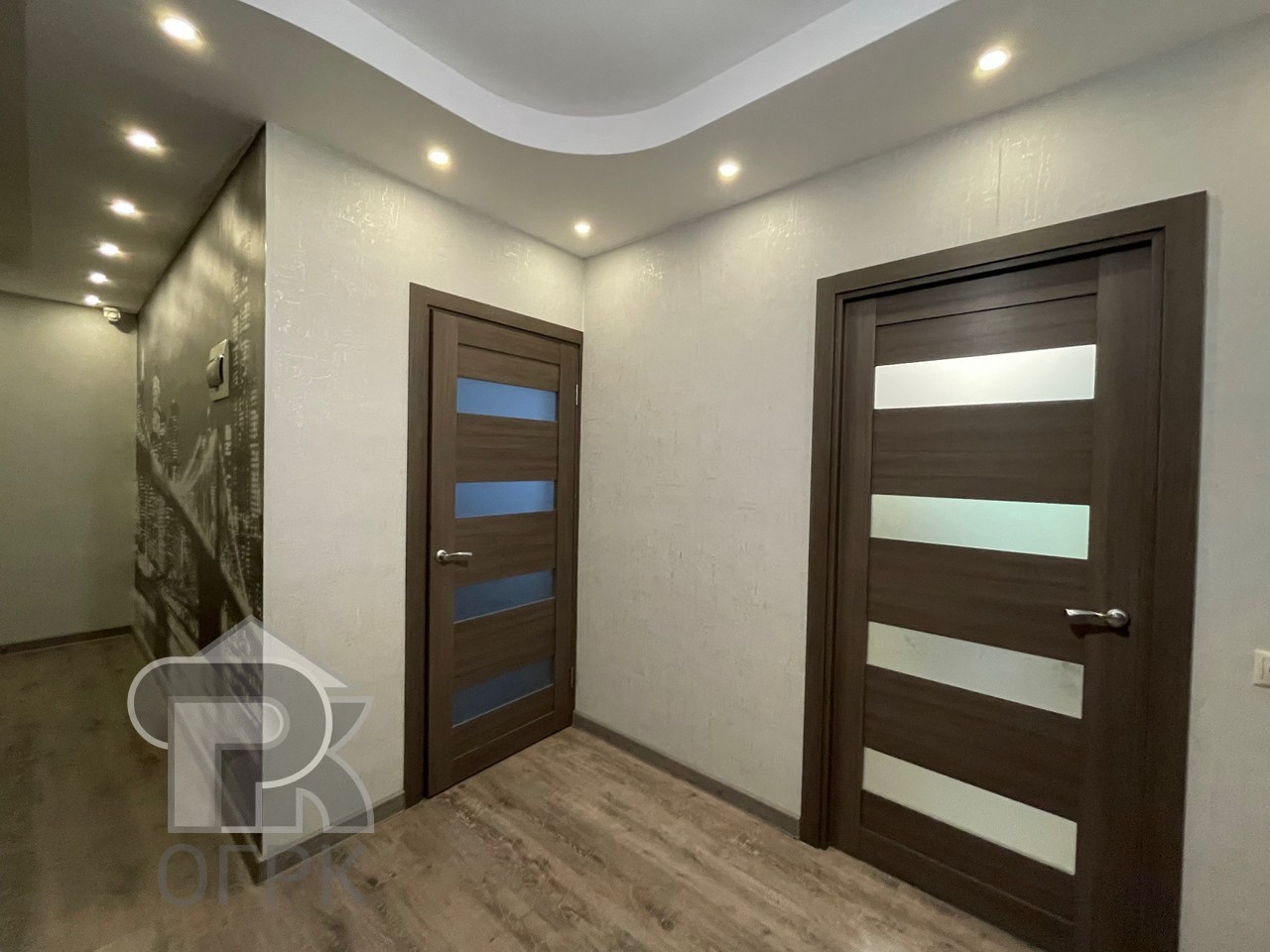 Купить 2-комнатную квартиру, №387789