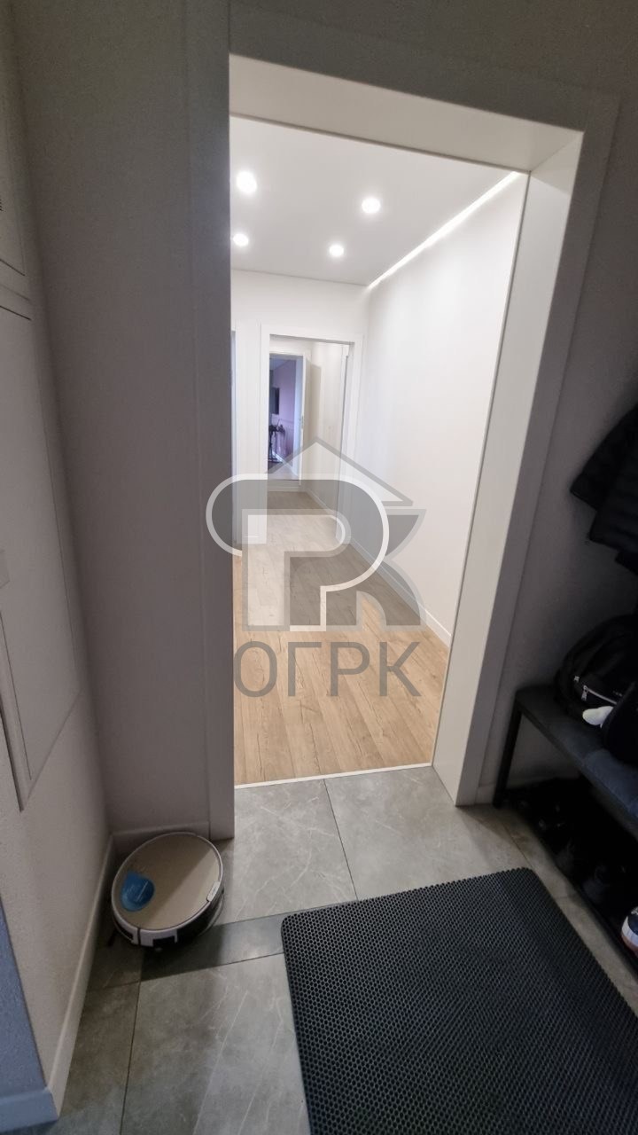 Купить 4-комнатную квартиру, №389162